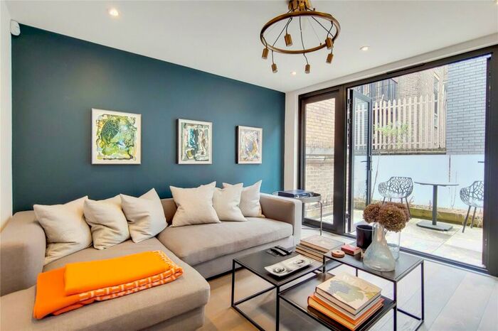 4 Bedroom House To Rent In Calvin Street, Spitalfields, London, E1