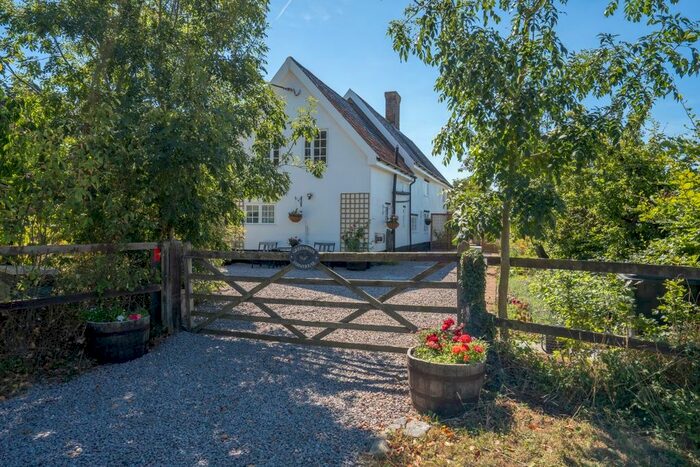 5 Bedroom Equestrian Property For Sale In Flaxlands, Carleton Rode, Norwich, NR16