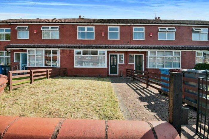 4 Bedroom Property To Rent In Aldwych Avenue, Manchester, M14