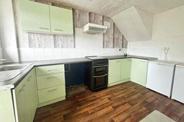 2 Bedroom Semi-Detached House For Sale In Sycamore Road, Carlton-in-Lindrick, Worksop, Nottinghamshire, S81