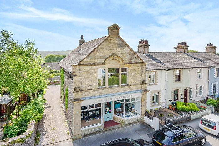 2 Bedroom Apartment To Rent In Main Street, Warton, Carnforth, LA5