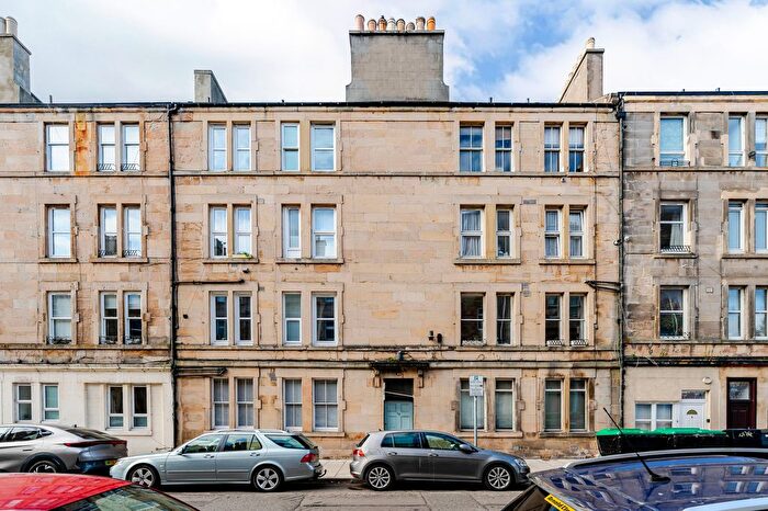 1 Bedroom Flat For Sale In / Watson Crescent, Edinburgh, EH11