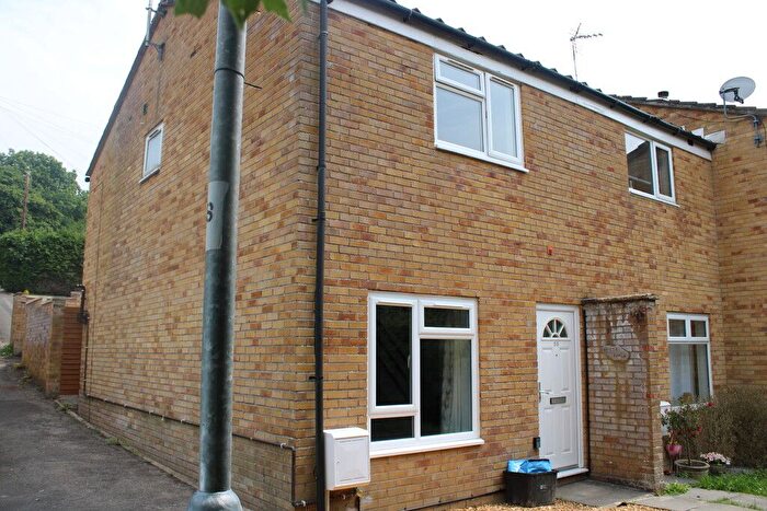 2 Bedroom End Of Terrace House To Rent In Abbots Way, Yeovil, BA21