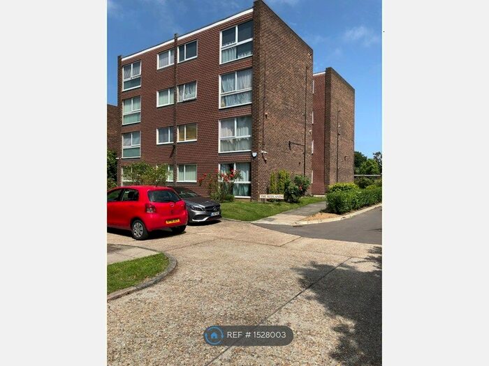 1 Bedroom Flat To Rent In Court Downs Road, Beckenham, BR3