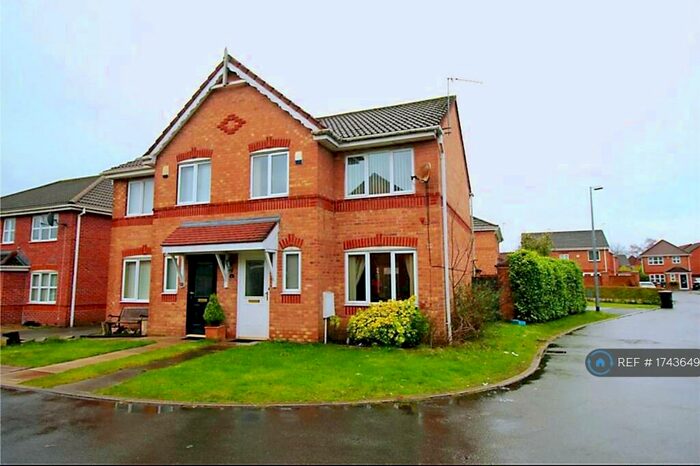 3 Bedroom Semi-Detached House To Rent In Reedmaker Place, Swinton, Manchester, M27