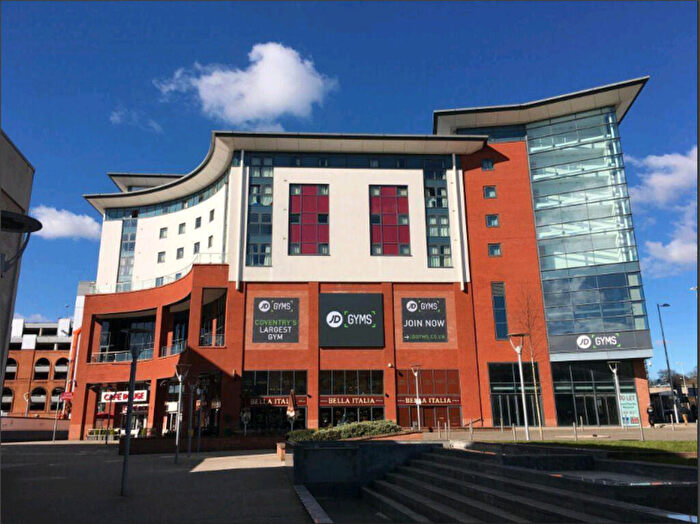 1 Bedroom Apartment To Rent In Belgrade Plaza Apartment, CV1