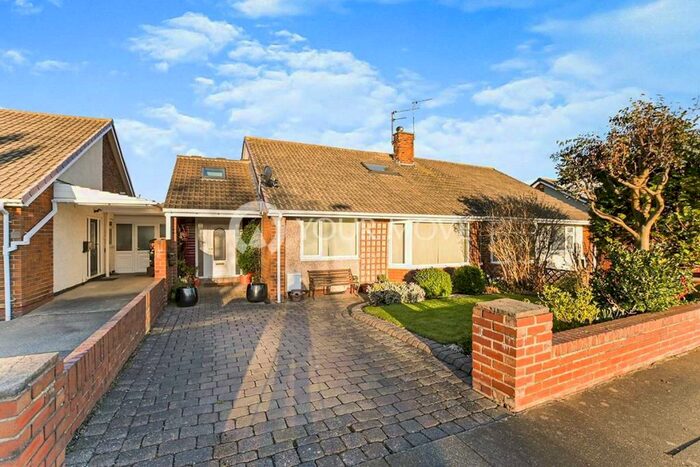 3 Bedroom Bungalow To Rent In Woodburn Square, Whitley Bay, Tyne And Wear, NE26