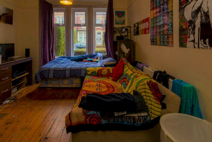 5 Bedroom House To Rent In Grove Gardens, Leeds, LS6