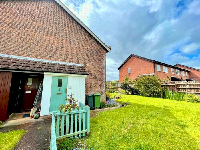 1 Bedroom House To Rent In Oakridge, Thornhill, Cardiff, CF14