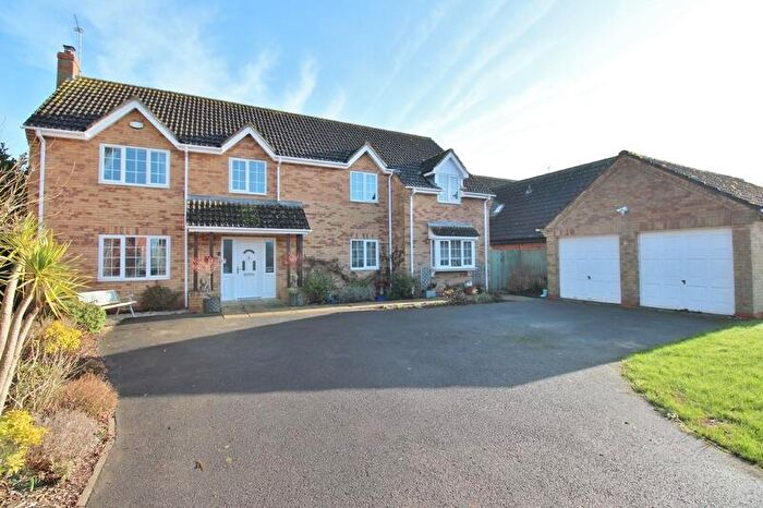 4 Bedroom Detached House For Sale In Fengate, Moulton Chapel, Spalding, PE12