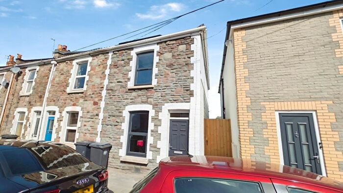 2 Bedroom End Of Terrace House For Sale In Lower Station Road, Fishponds, Bristol, BS16