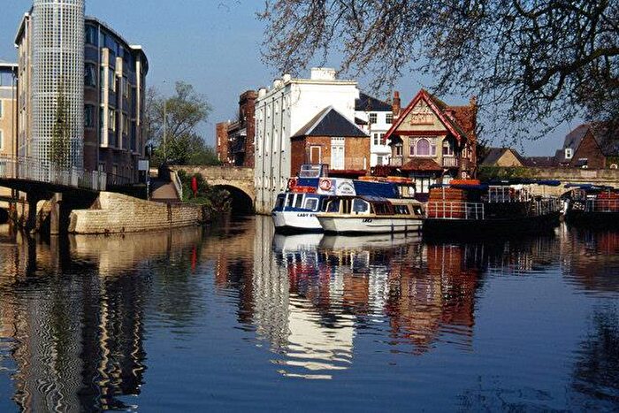 2 Bedroom Flat To Rent In Hertford CollegeGraduate CentreFolly BridgeOxford, OX1