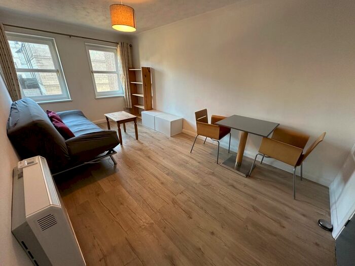 1 Bedroom Flat To Rent In King Street, Aberdeen, AB24