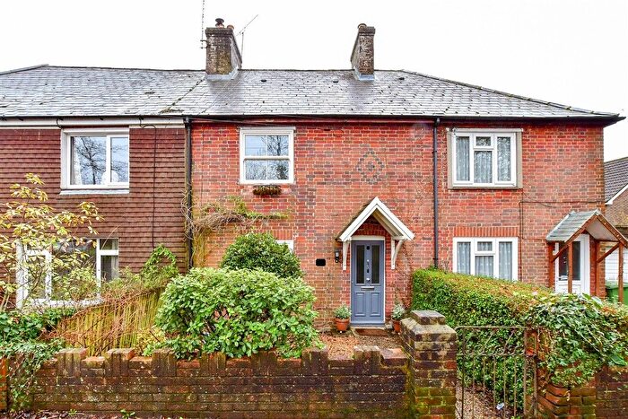 3 Bedroom Terraced House For Sale In Durrants Road, Rowlands Castle, Hampshire, PO9