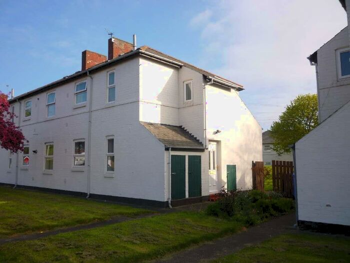 1 Bedroom Flat To Rent In Laycock Gardens, Seghill, Cramlington, NE23