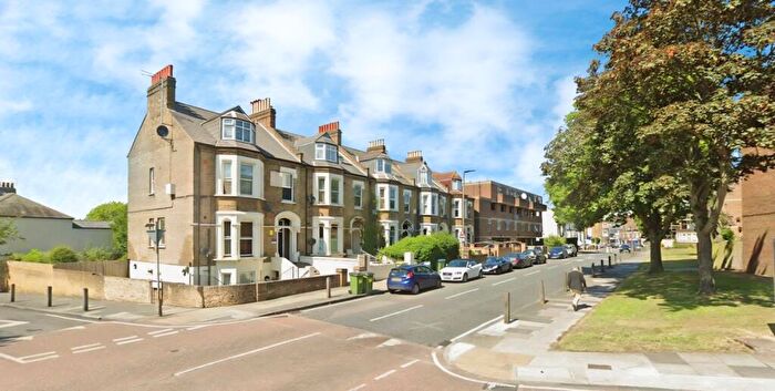 1 Bedroom Flat To Rent In Herbert Road London, SE18