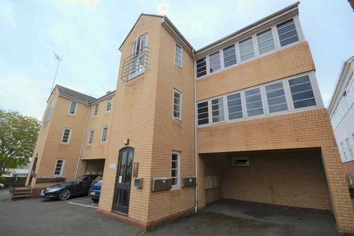 1 Bedroom Flat To Rent In Silks Way, Braintree, CM7