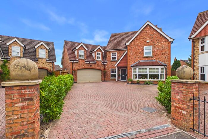 5 Bedroom Detached House For Sale In Abbots Crescent, Spalding, Lincolnshire, PE11