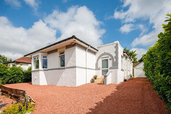 4 Bedroom Detached Bungalow For Sale In Kirkview Crescent, Newton Mearns, G77