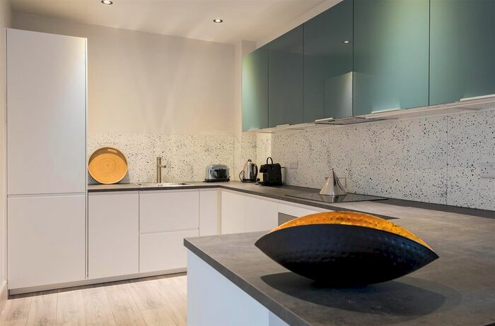 2 Bedroom Flat To Rent In Scotland Road, Warrington, WA1