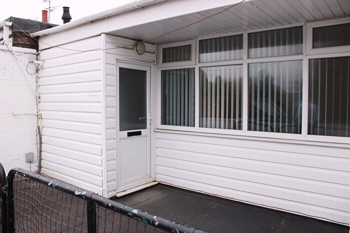 2 Bedroom Property To Rent In Brows Lane, Liverpool, L37