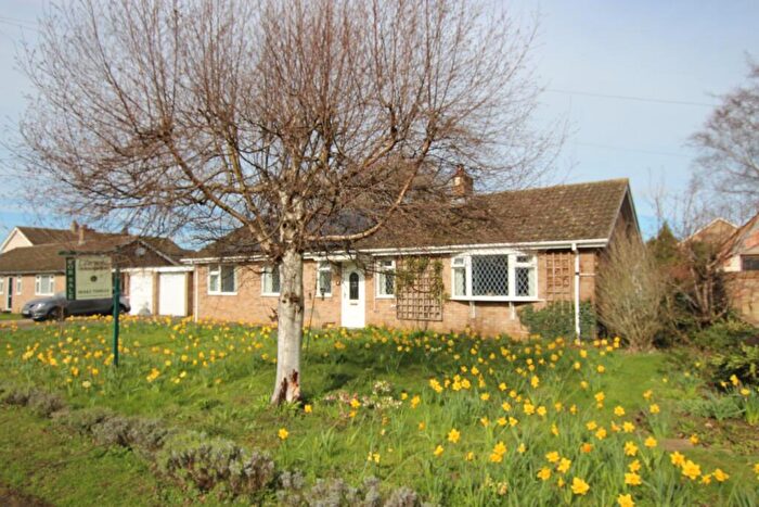 3 Bedroom Detached Bungalow For Sale In Mill Lane, Langford, Biggleswade, SG18