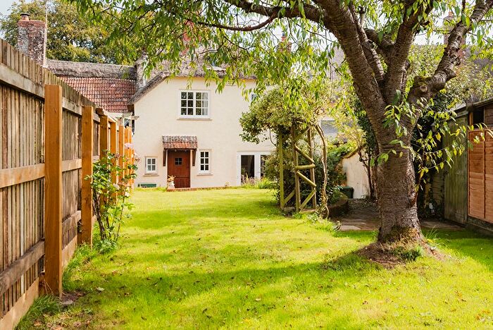 4 Bedroom Cottage To Rent In Brampford Speke, Exeter, EX5