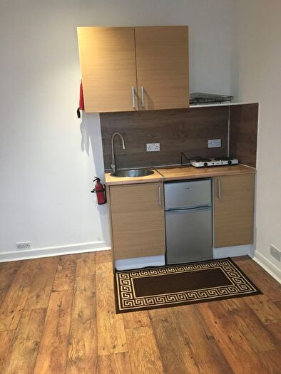 Studio To Rent In Beckford Road, Croydon, CR0