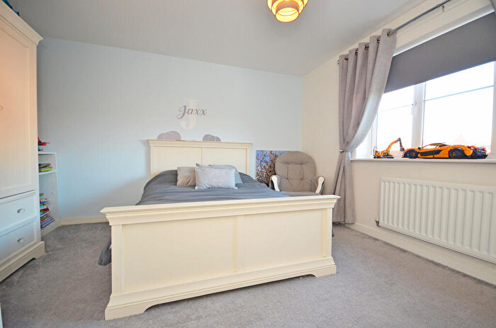 3 Bedroom Terraced House For Sale In 'Border Park' Development, Raunds, NN9