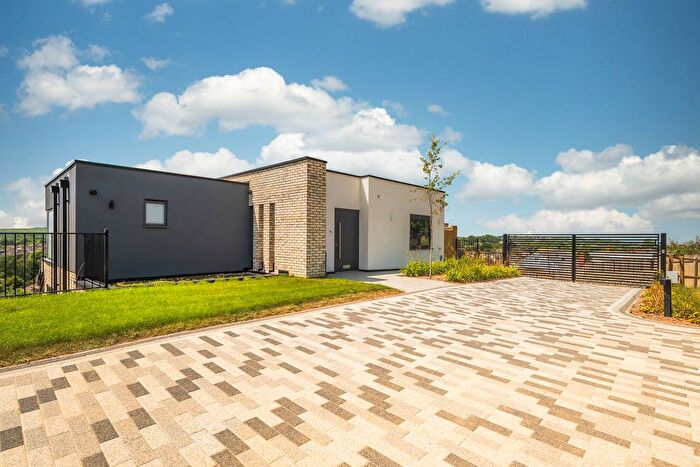 5 Bedroom Detached House For Sale In Higham, Rochester, Kent, ME2