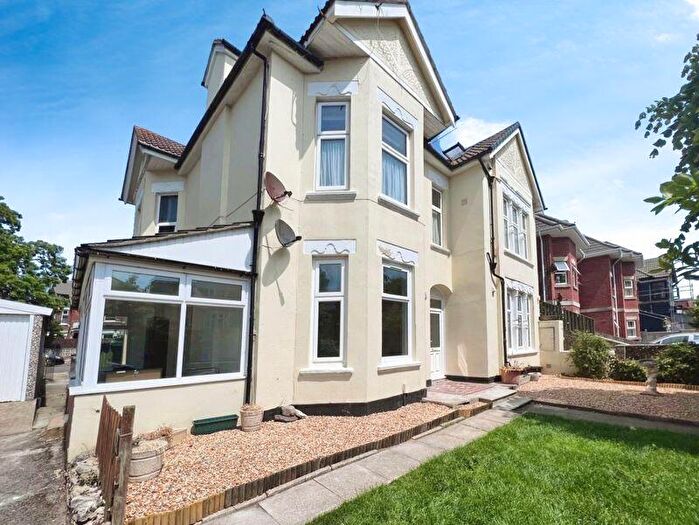 7 Bedroom Detached House For Sale In Argyll Road, Boscombe Spa, BH5