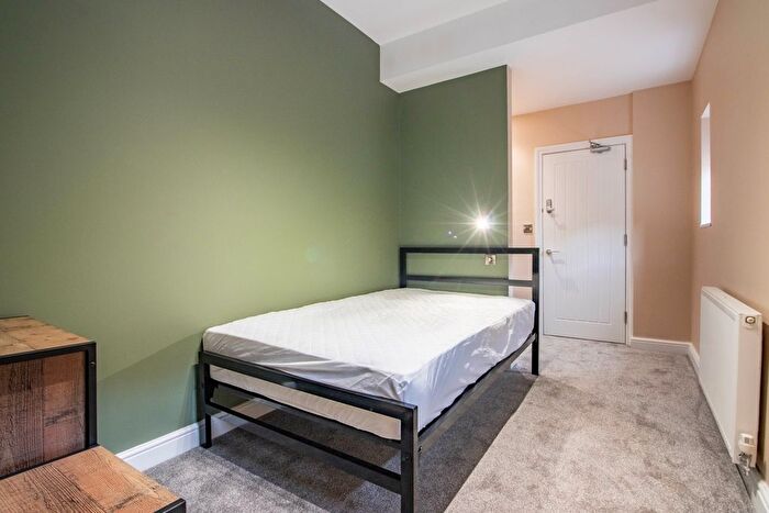 1 Bedroom Flat To Rent In Room, Neale Street, Long Eaton, NG10