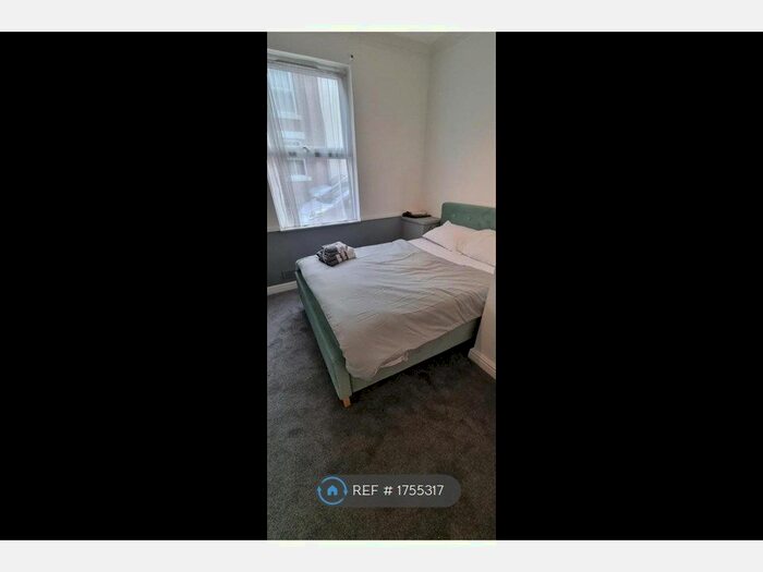 1 Bedroom Flat To Rent In Denbigh Street, Chester, CH1