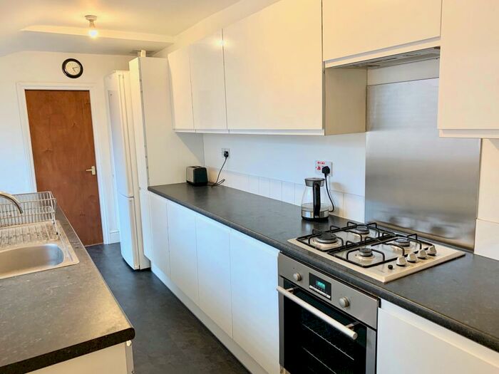 4 Bedroom Terraced House To Rent In Bunbury Street, Nottingham, NG2