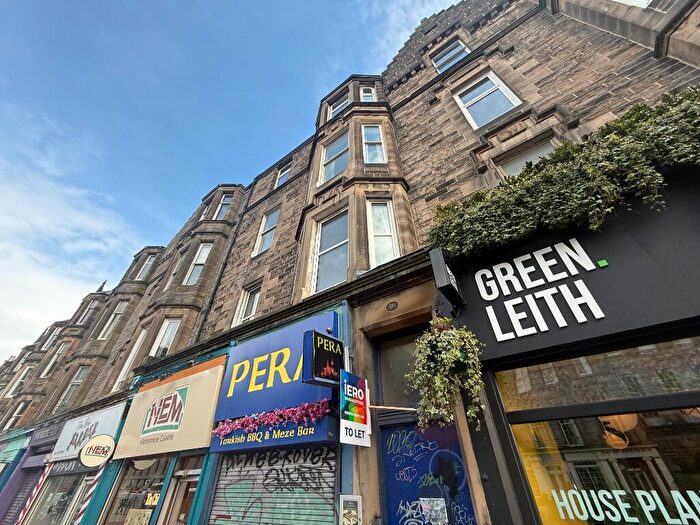 3 Bedroom Flat To Rent In Elm Row, Leith Walk, Edinburgh, EH7