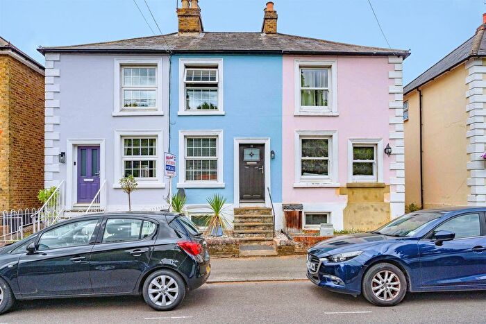 2 Bedroom Terraced House For Sale In Cotterells, Hemel Hempstead, HP1