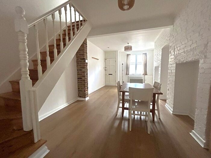 2 Bedroom Terraced House To Rent In Siward Road, London, N17