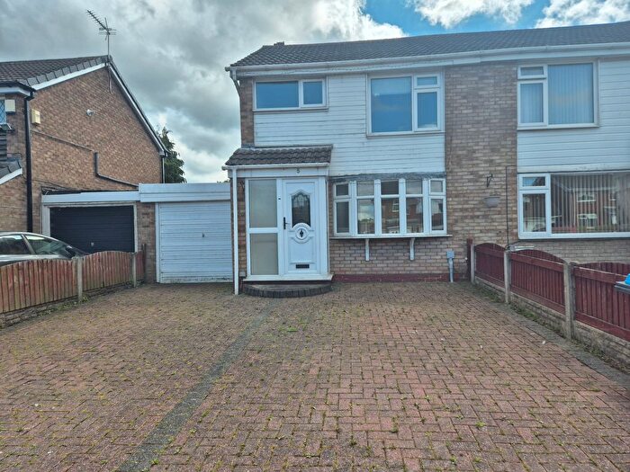 3 Bedroom Semi-Detached House To Rent In Ince Lane, Elton, Chester, CH2