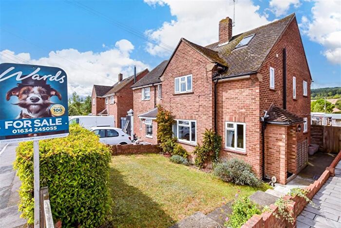 3 Bedroom Semi-Detached House For Sale In Meadow Crescent, Upper Halling, Rochester, Kent, ME2
