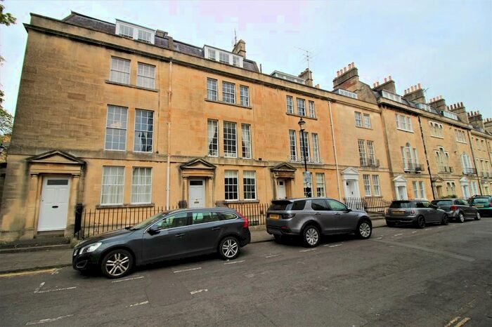 1 Bedroom Apartment To Rent In Rivers Street, Bath, BA1