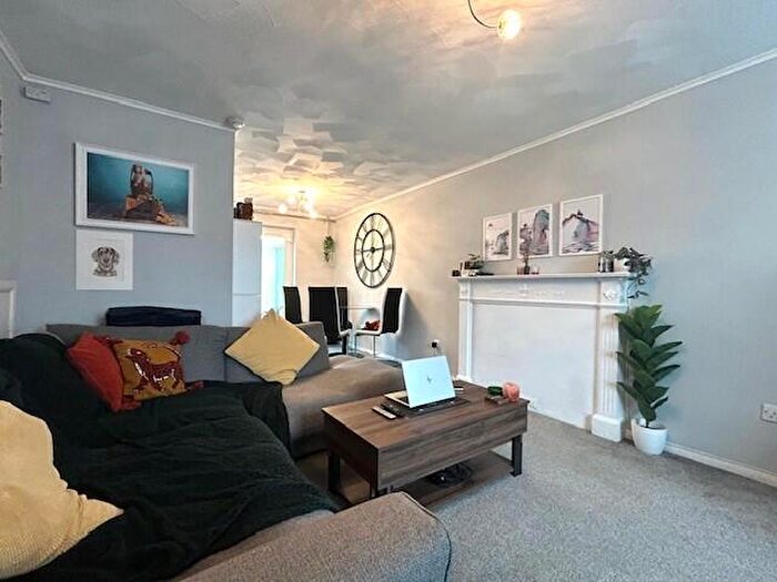 3 Bedroom Terraced House To Rent In Coleridge Close, Goring-by-Sea, BN12