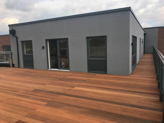 2 Bedroom Penthouse To Rent In Atlas Way, Oakgrove, Milton Keynes MK10