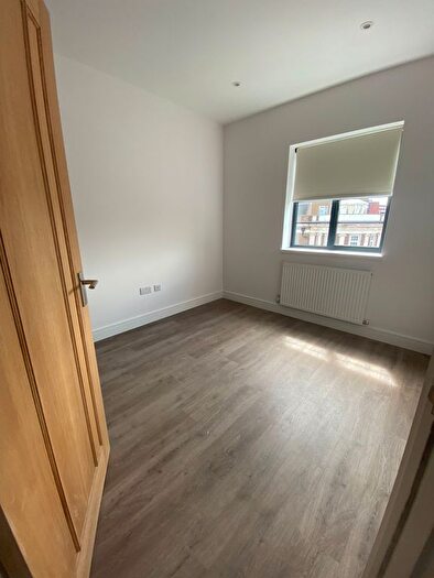 1 Bedroom Flat To Rent In High Road, London, N22