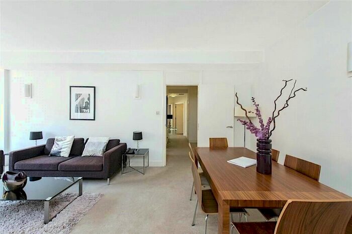 2 Bedroom Flat To Rent In Weymouth Street, London, W1W