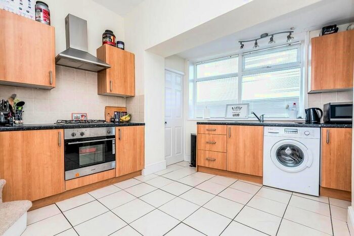 1 Bedroom Flat To Rent In Thanet Street, London, WC1H