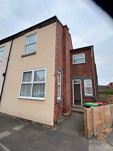 3 Bedroom End Of Terrace House To Rent In Glebe Street, Hucknall, NG15