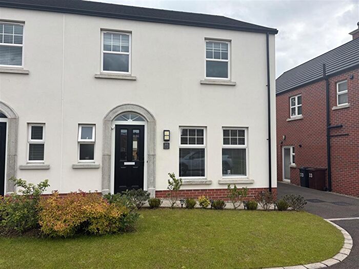 3 Bedroom Property To Rent In Rushfield Place, Ballyclare, BT39