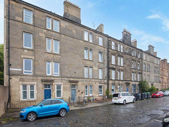 1 Bedroom Flat To Rent In Westfield Street, Gorgie, Edinburgh, EH11