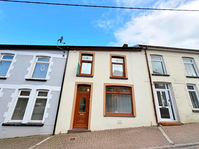 3 Bedroom Terraced House For Sale In Oakdale Terrace, Tonypandy, CF40