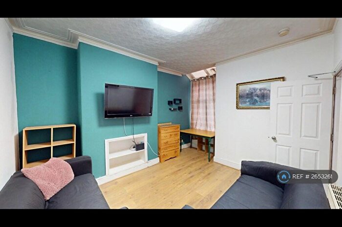 4 Bedroom Terraced House To Rent In Landcross Road, Manchester, M14